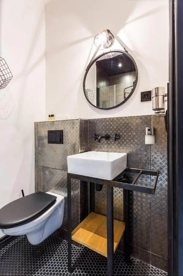 Splendid Appt Near Moulin Rouge شقة
